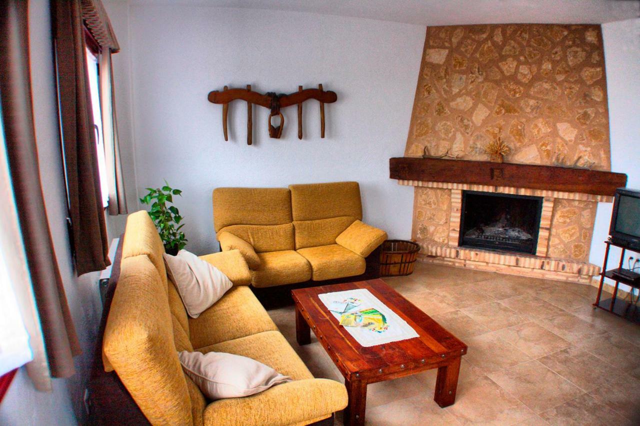 Casa Rural Ca'L Gonzalo Almazán Dış mekan fotoğraf